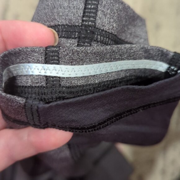 Lululemon Speed Tight V Heathered Black / Deep Coal - Picture 12 of 12